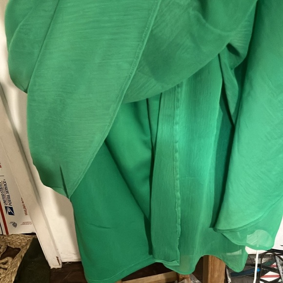 DKNY surplice bodice mock wrap dress with sheer sleeves 12 layered crepe - Picture 10 of 15